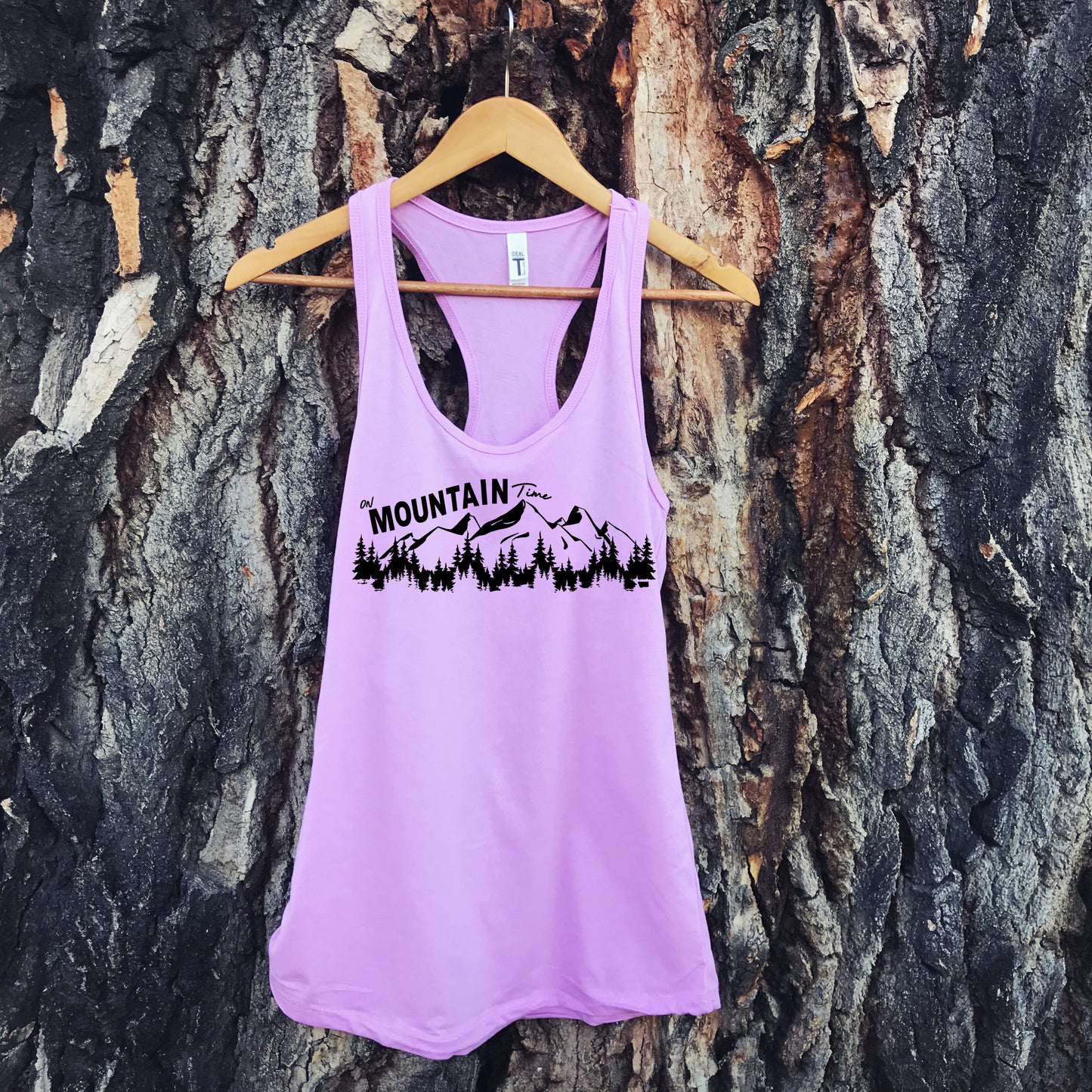 LADIES MONTANA ON MOUNTAIN TIME TANK -LILAC