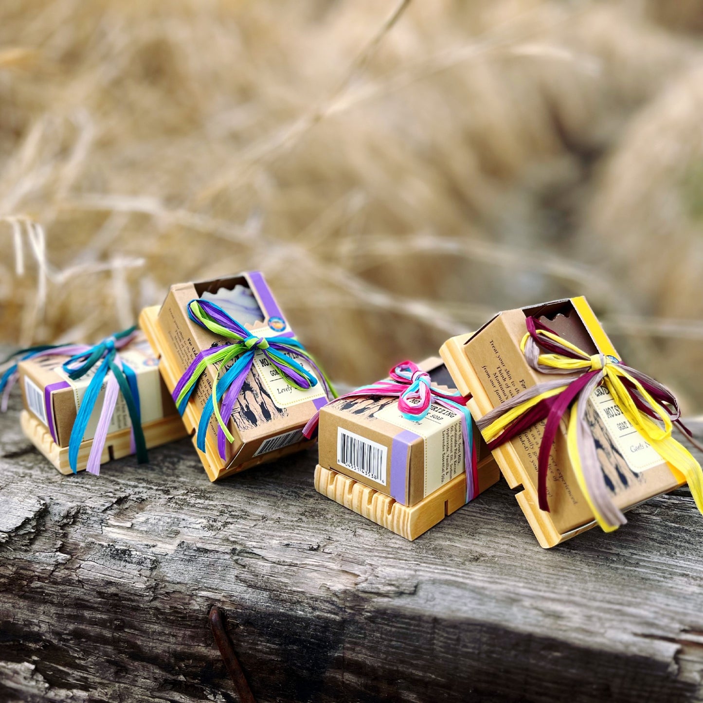 WOODEN SOAP DISH WITH GOAT MILK SOAP