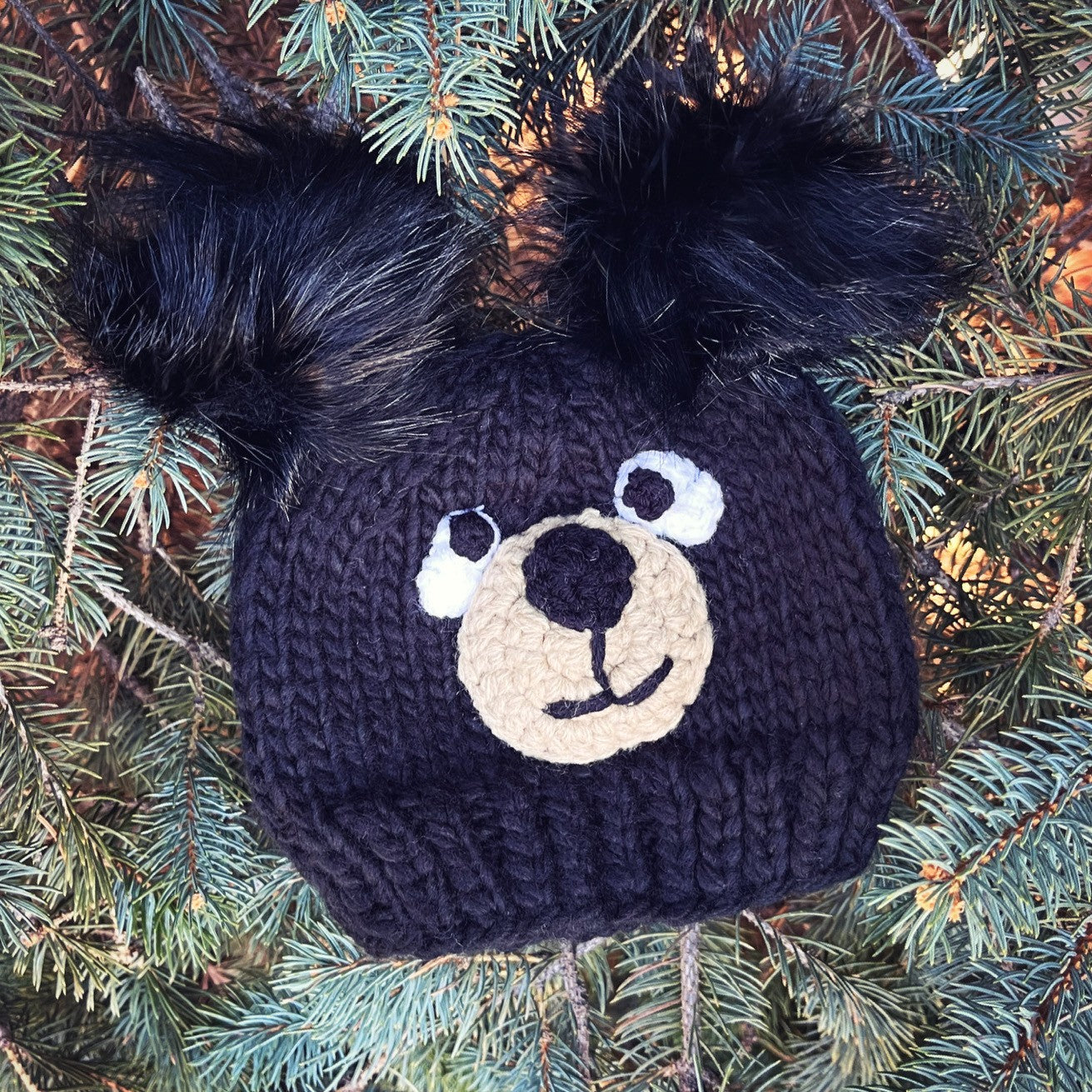 BLACK BEAR BEANIE