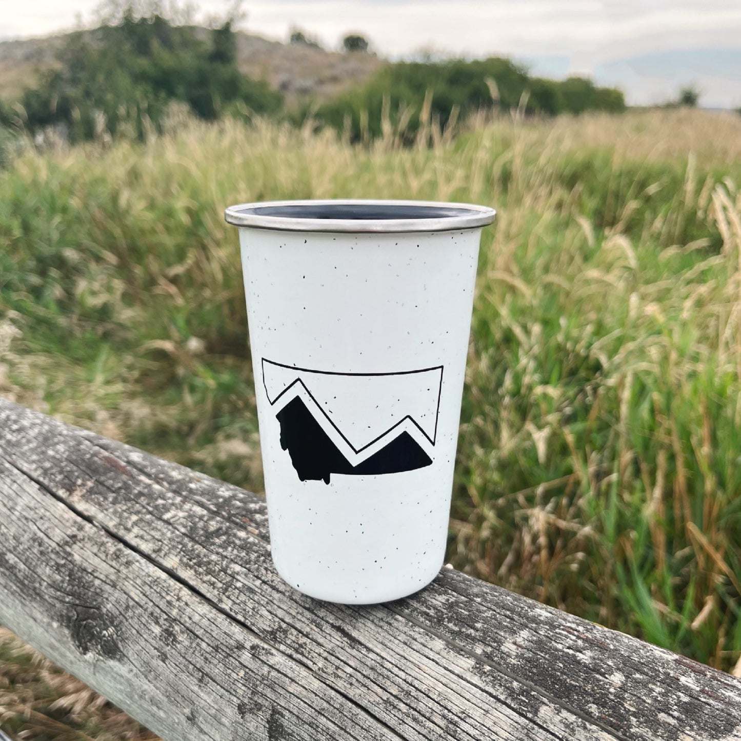 MONTANA MOUNTAIN EMAMEL CUPS