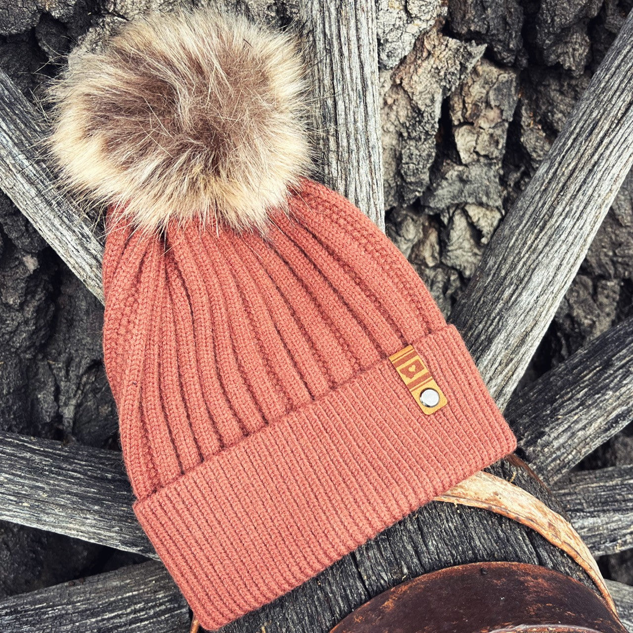 YOUTH MONTANA HEART KNIT POM BEANIES
