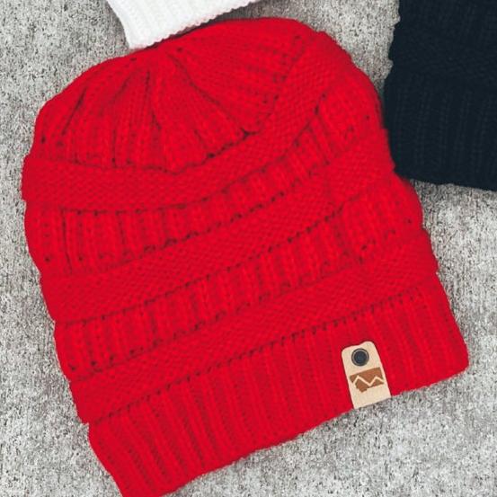 CLOSEOUT! FLEECE LINED KNIT MONTANA MOUNTAIN BEANIES