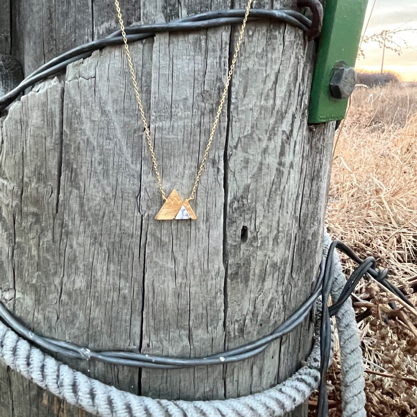 STONE MOUNTAIN NECKLACE