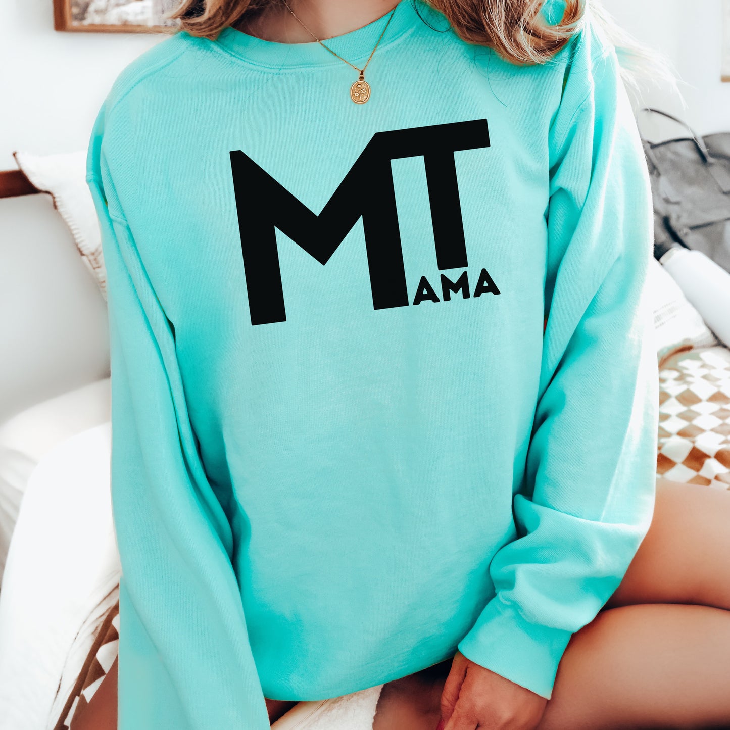 MONTANA MAMA BLOCK CREWNECK -CHALKY MINT