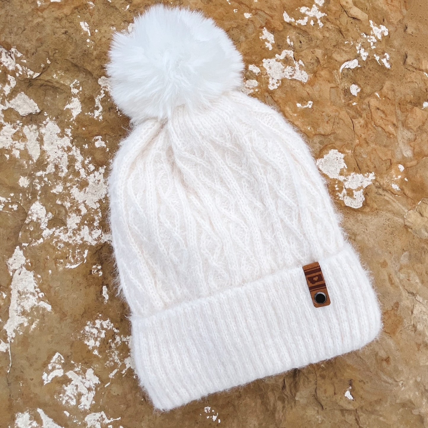 MONTANA HEART CABLE KNIT BEANIE