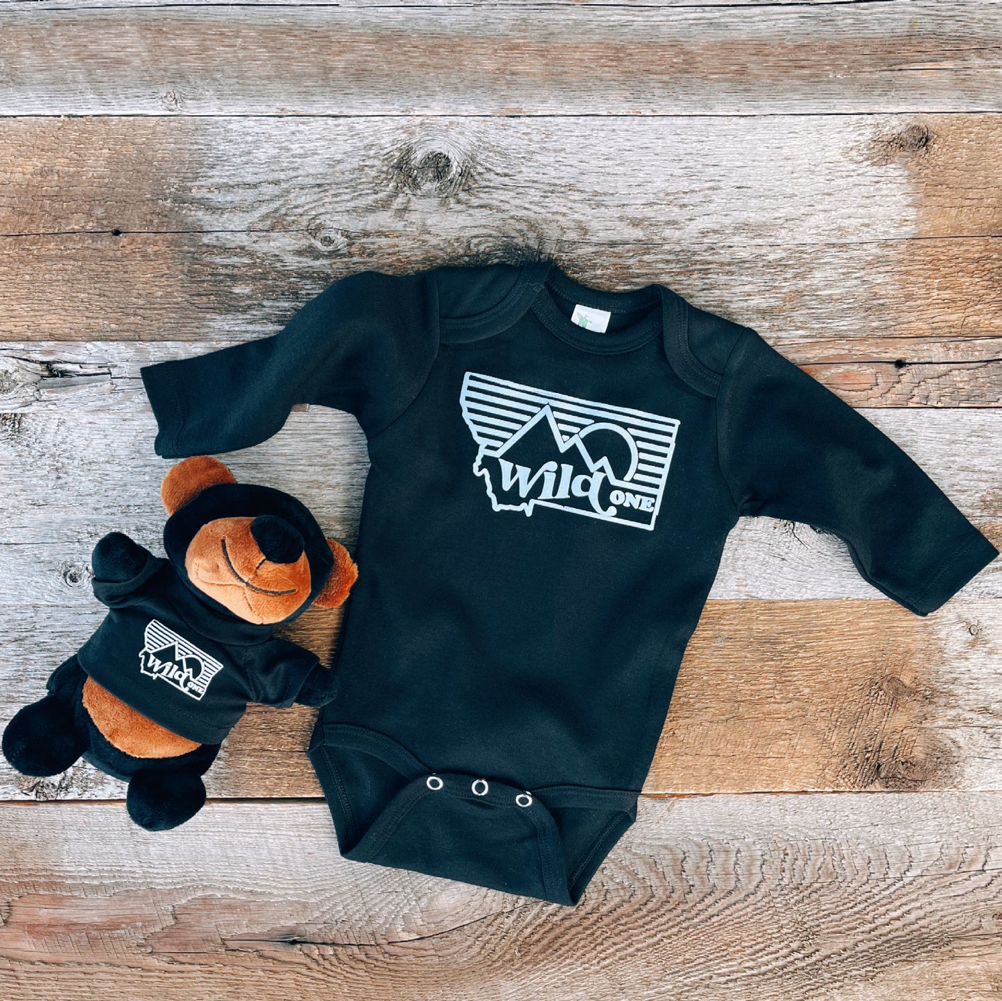 MONTANA WILD ONE LONG SLEEVE ONESIE -MINT