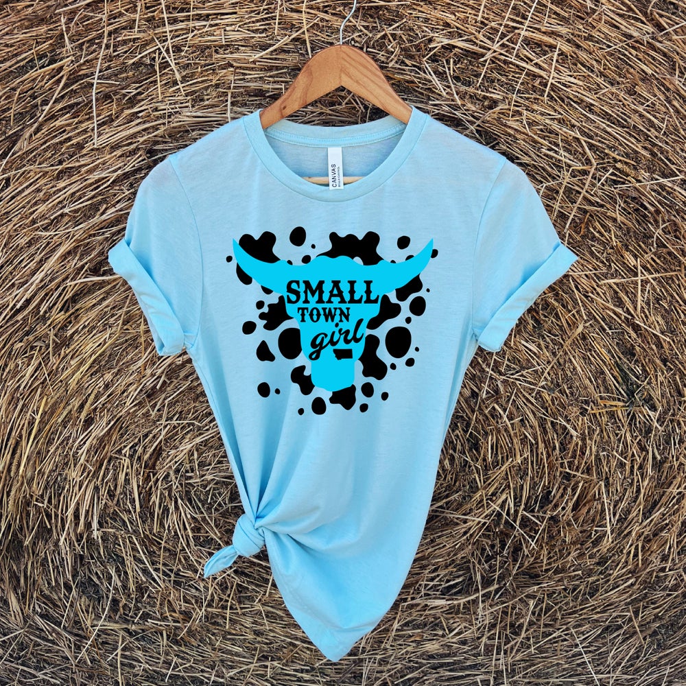 LADIES MONTANA SMALL TOWN GIRL TEE -ICE BLUE