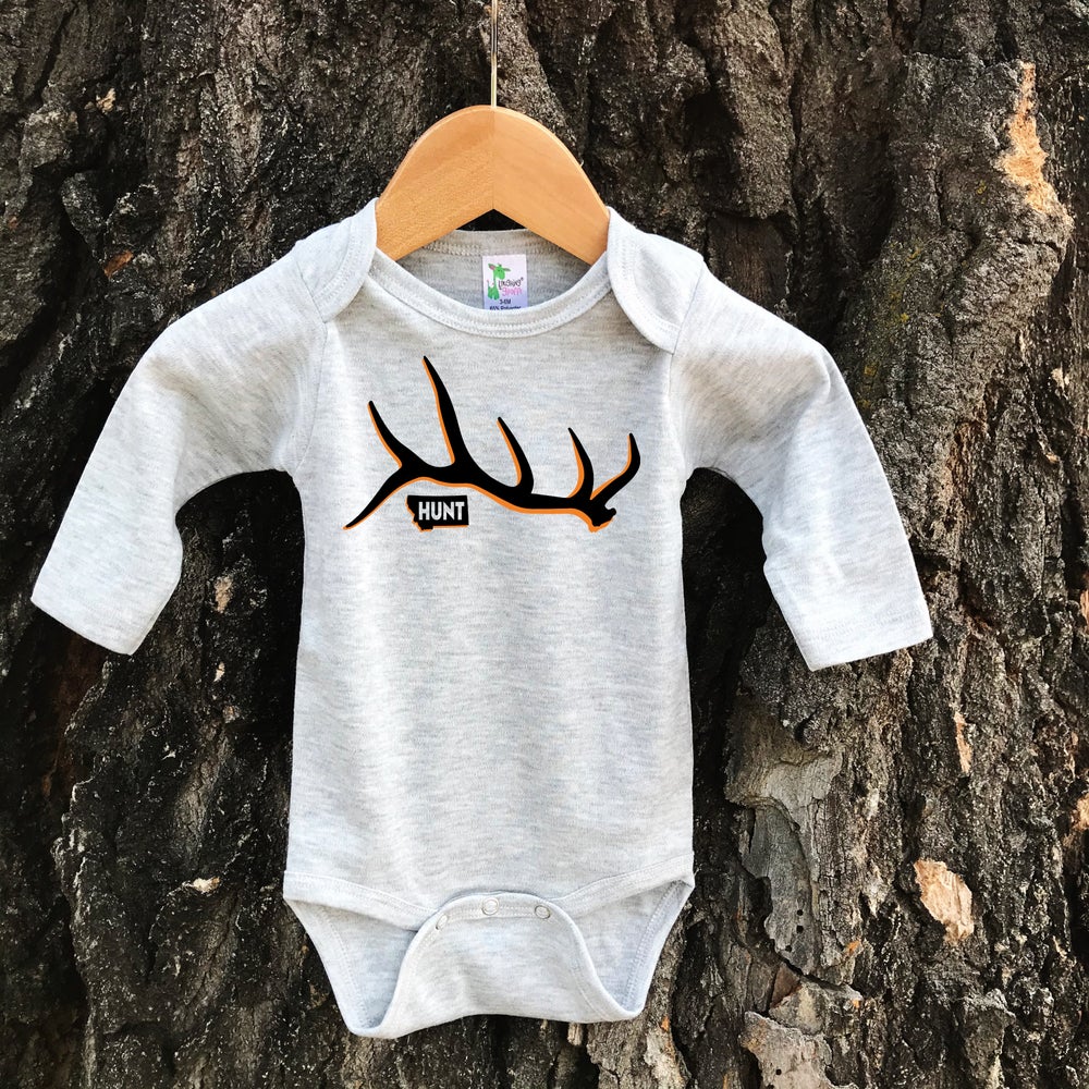MT HUNT SHED LONG SLEEVE ONESIE