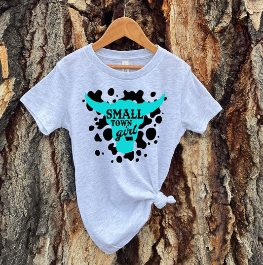 YOUTH MONTANA SMALL TOWN GIRL TEE